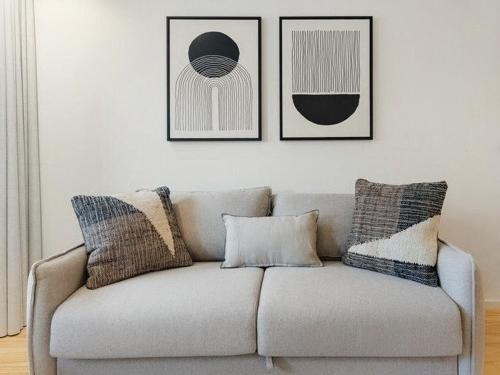 Stylish Flat with Balcony, In Central Porto