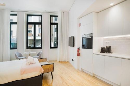 Modern Studio in Porto Center, Ideal City Base