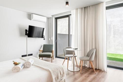 The Telhado Studio, Modern Gaia Stay