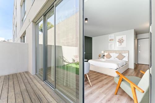 The Telhado Studio, Modern Gaia Stay