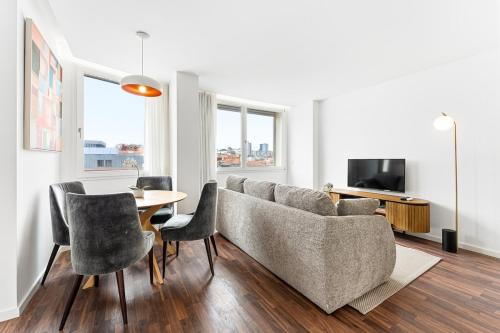 Ceuta Flat, Charming Balcony Over Porto Rooftops