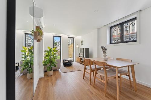 Private Garden Oasis, A Charming Flat in Bonfim