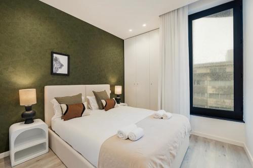 Stylish Seaside Escape, in Matosinhos Sul