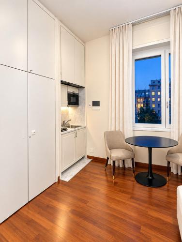 Five Suites - Corso Garibaldi