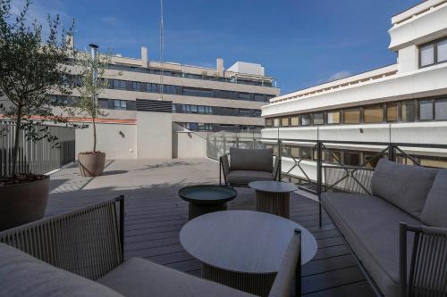 Housing Castilla by Sharing Co