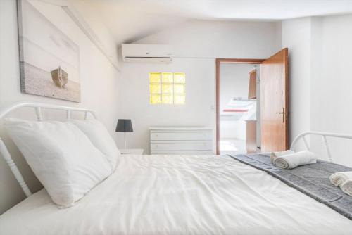 Nazaré 2BR Near Beach