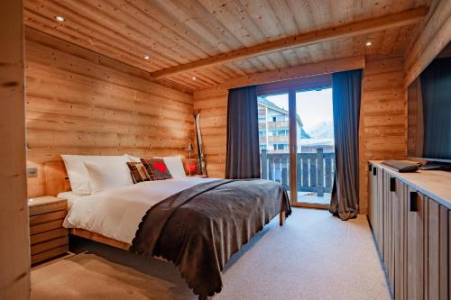 Whymper Apartment by HomeFlow