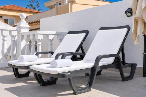 Villa Vinidum Climated Pool,Jacuzzi,Movietheather