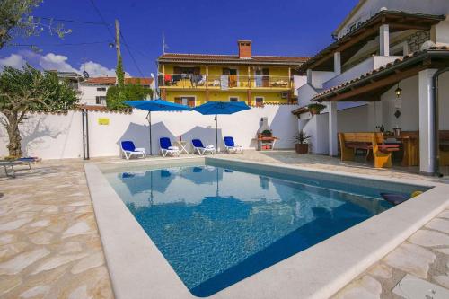 Holiday home in Porec 35381