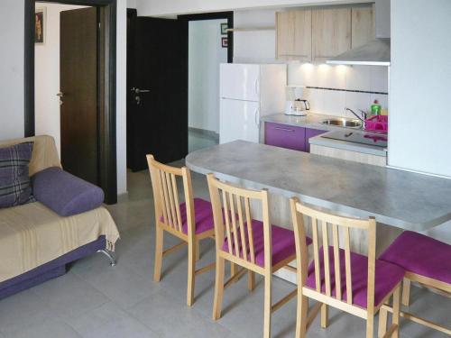 Cozy Starigrad Apartment for 4