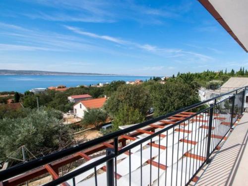 Cozy Starigrad Apartment for 4