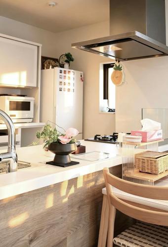 Heart of Ikebukuro 3-Minute Walk from Kita-Ikebukuro Station Zen-Style Courtyard Designed by a Professional 3 Bedrooms LivingDining Room Sleeps 8 Two Bathrooms
