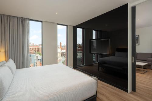 Interconnecting Townhouse