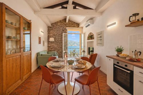 The Mediterranean Nest - Happy Rentals