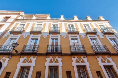 Gallery image of Singular Peral in Seville