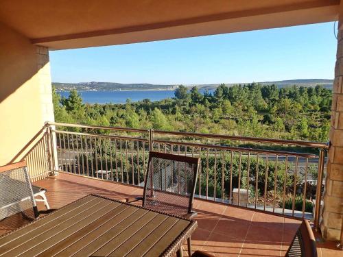 Apartment in Starigrad-Paklenica 38616