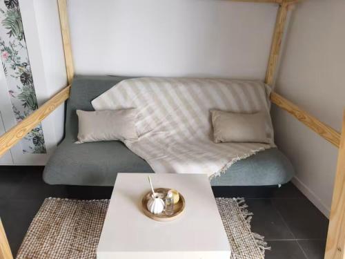 Centre Avignon - studio cosy avec clim - tout à pied
