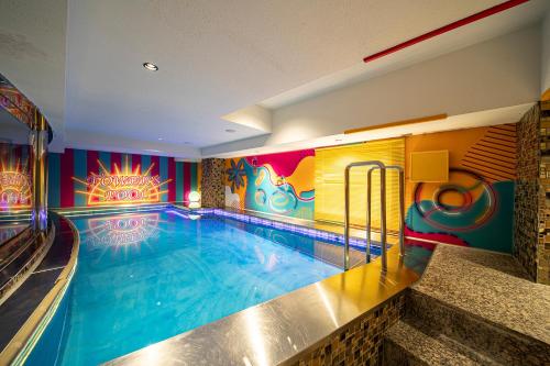 Towers Hotel - Adult Only -