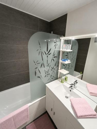 Tignes - Perfect 2-Beds FlatMB2 N-36 ,Ski In Out