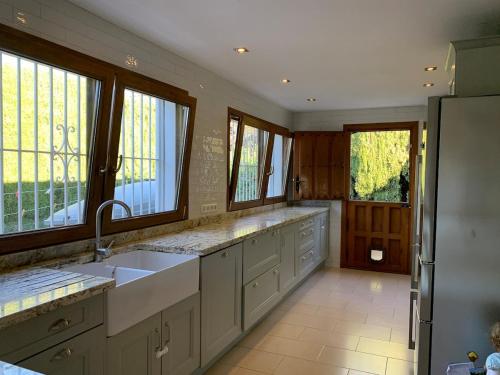 Villa Mariposa with Heated pool