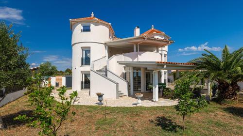 Vila Romani by Villas Guide