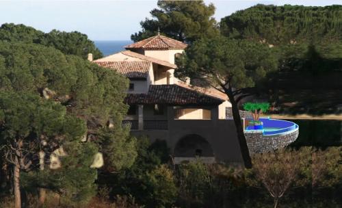 Maison élégante à Sainte-Maxime avec vue sur la mer
