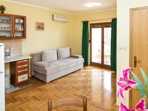 Apartment Nikol-2 by Interhome