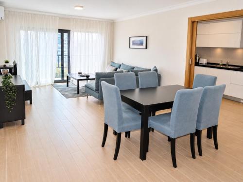 T2 Rocha Prime Sea View Penthouse