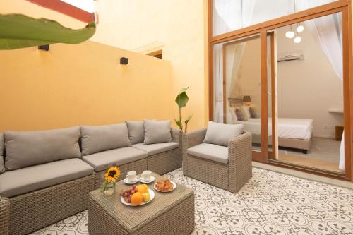 Exclusive Private courtyard by San Lorenzo
