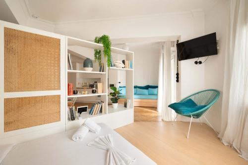 Paleon Patron Germanou 30 - Estia Premium Apartments