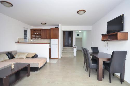 Kuchyň nebo kuchyňský kout v ubytování Apartments Spas