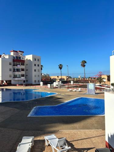 San Eugenio Fantastic New 4 bedrooms wifi free