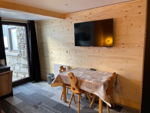 MyHome - Studio 5 pax Plein Soleil - Propre, bon marché, emplacement top !