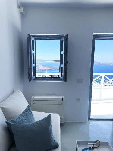 Santoniro Villas