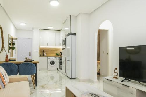 Apartment Pink Azure
