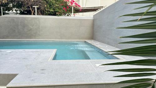 Angelica Oasis Alimos 2BR Luxury Pool & Parking