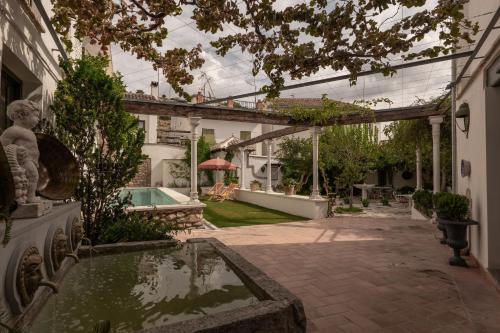 Monumental Hotel Yanguas Nazari Palace