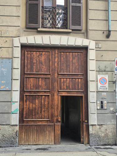YR Apartments - Ticinese - Duomo in 10 Min by Tram
