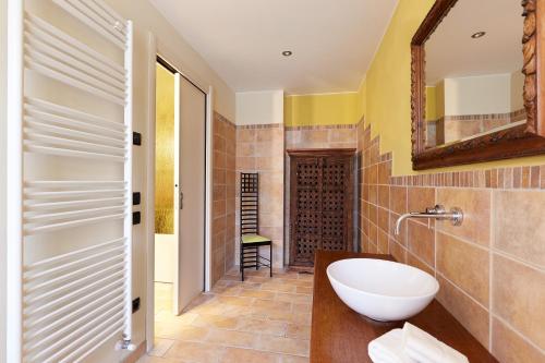 Ένα μπάνιο στο Residenza Montebello