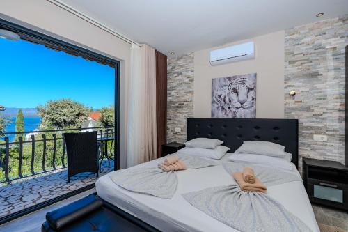 Villa Summer dream with heated pool, sauna and jacuzzi