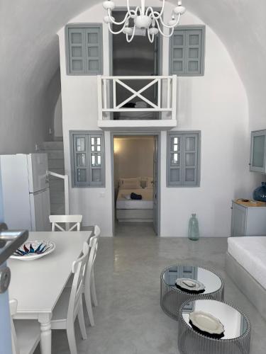 Santoniro Villas