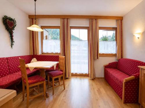 Tyrolean Apartment with Terrace