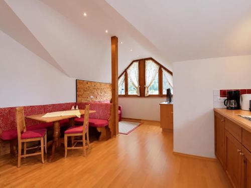 Holiday apartment in an Alpine setting