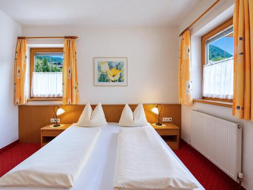 Modern holiday apartment near Lake Achensee