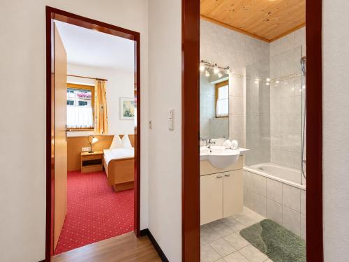 Modern holiday apartment near Lake Achensee