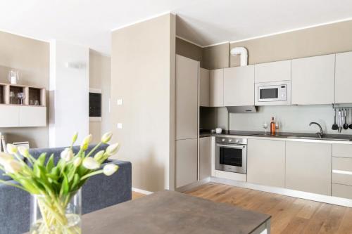 Green Living with Terrace & Garage by NDP rent