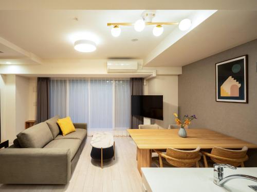 Section L Residence Moto-Azabu