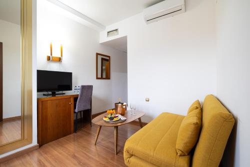 Hotel Saylu