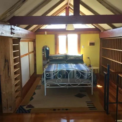 Dolphin Beach House picture