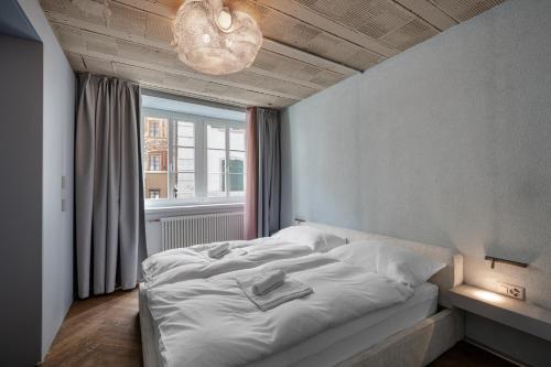 ODA Suites - self check-in apartments, old town
